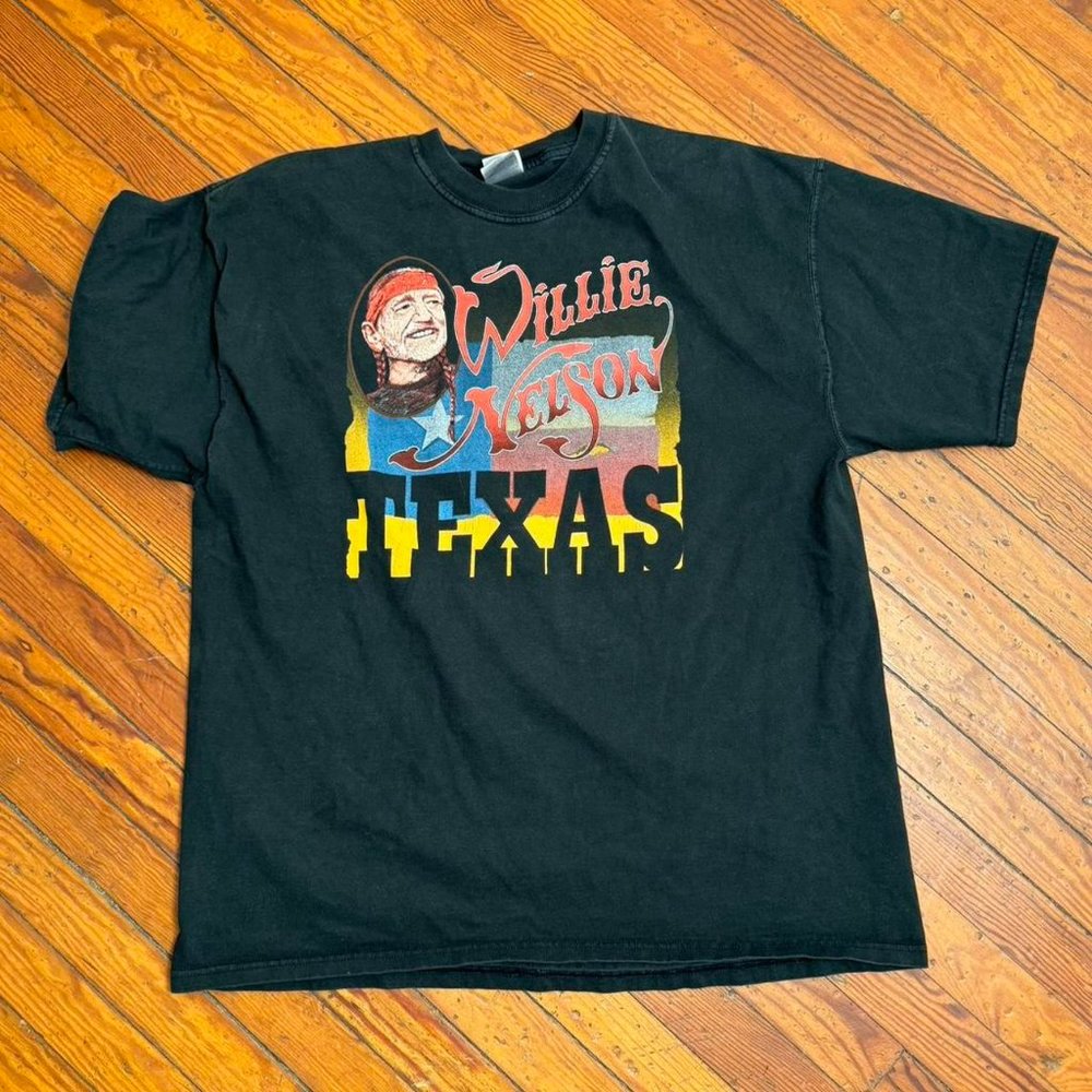 Willie Nelson Texas t-shirt Whiskey for my men Beer for my horses